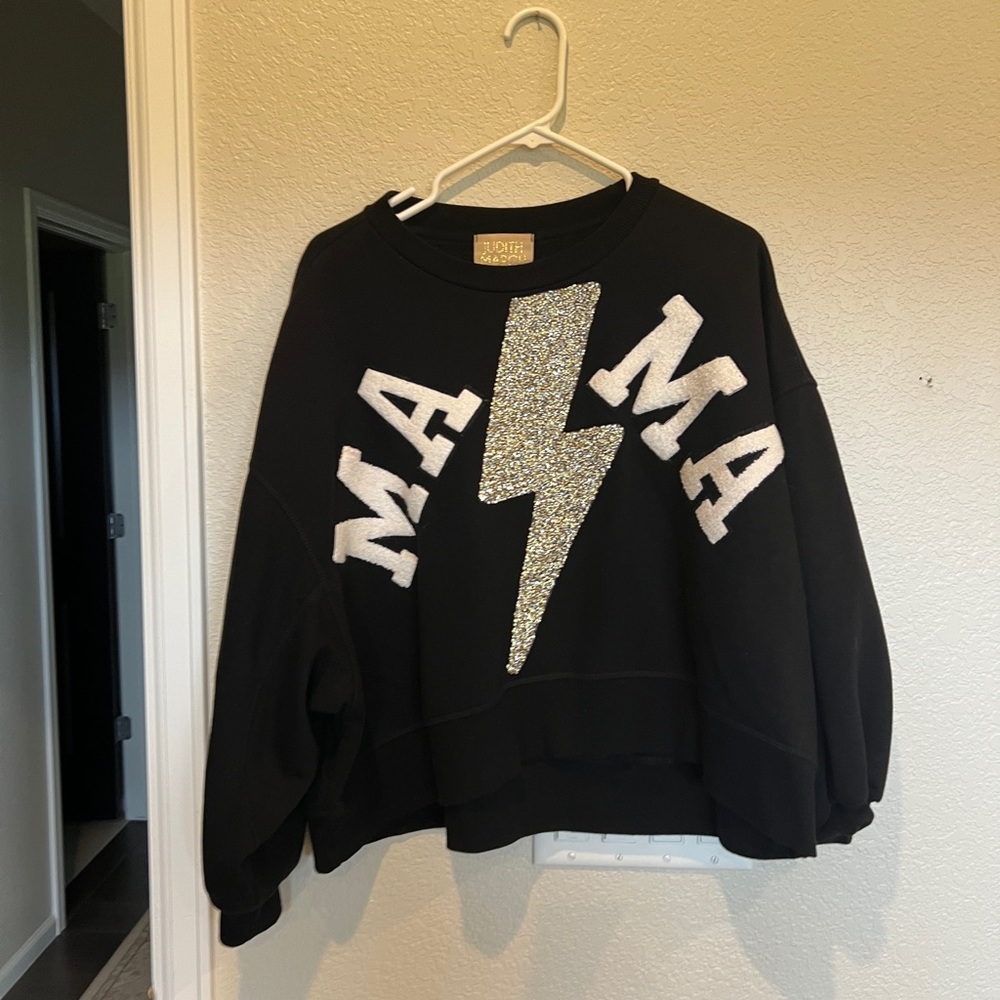 Judith March Black crewneck MAMA Sweatshirt